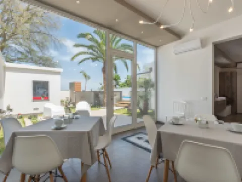 アウリエンツィア ラグーザのホテル