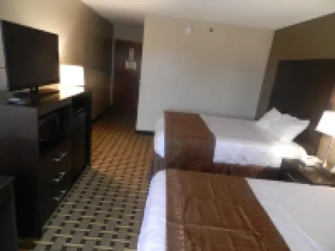 Haven Inn & Suites