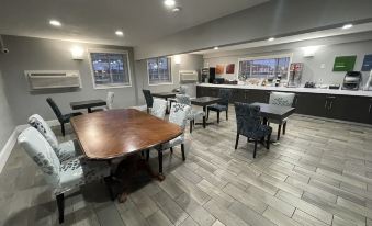 Countryside Inn & Suites Omaha East-Council Bluffs IA