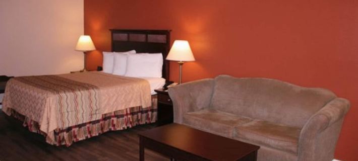 Valley Oaks Inn Woodland Hotels in Yolo County