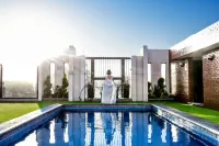 Hotel Real Plaza - Pools