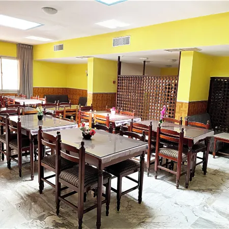 Hotel Tej