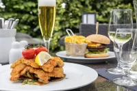 IntercityHotel Berlin Airport Area North - breakfast