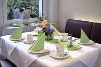 Hotel Elysee - Aamiainen