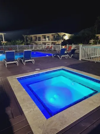 Harbor Breeze Villas