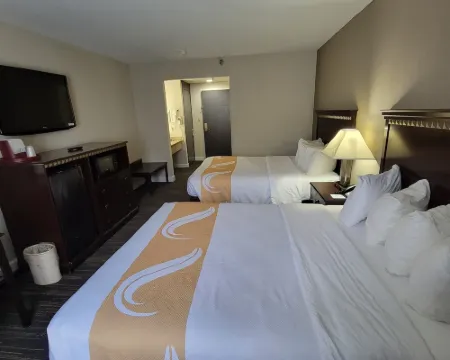 Remembrance Inn Hotels in Straban Township