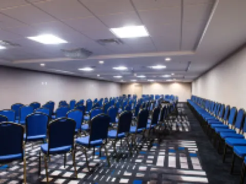 Western Star All Suites Signature Hotel Hoteles en Estevan