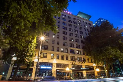 Hotel Max Hotels near Seattle Waterfront