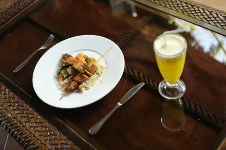 Kuriftu Resort & Spa Bishoftu Отели в г. Дэбрэ-Зэйт