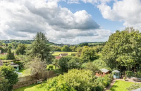 Lorne House Bed & Breakfast