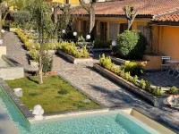 Orto di Roma Hotels in Ardeatino