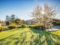 Ashleigh Court Motor Inn Hotels in Mulwala