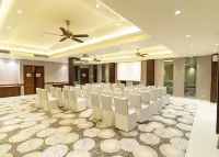 The Rosefinch Sarovar Portico - parking