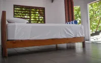 Dany Island Hotels in 