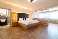 Hotel & Gasthof Richard Held - 4-Star