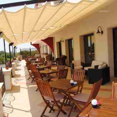 Hotel Relax Dining/Meeting Rooms