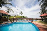 Praia Accommodation - piscine