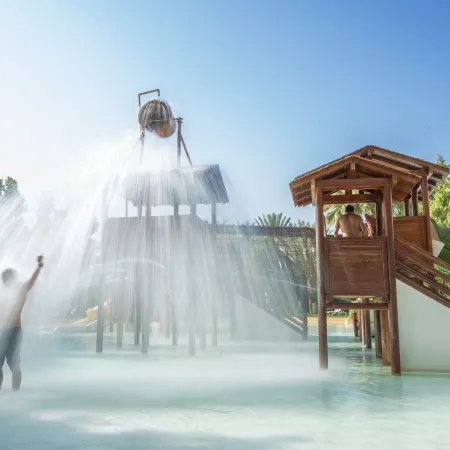 Oasis Lodges