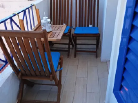 アルキスティス コージー バイ ザ ビーチ アパートメント イン イカリア アイランド, テルマ 1st フロア イカリア島のホテル