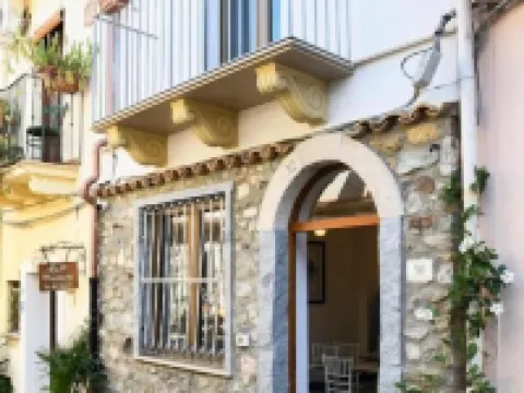 Signora Tita B&B Chianalea - Scilla Hotels in Scilla