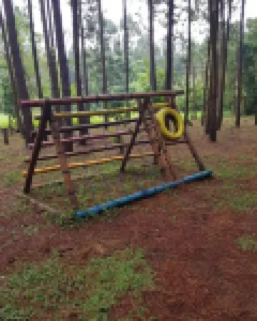 Nyungu Yamawe Forest Park Hotels in Kyadondo