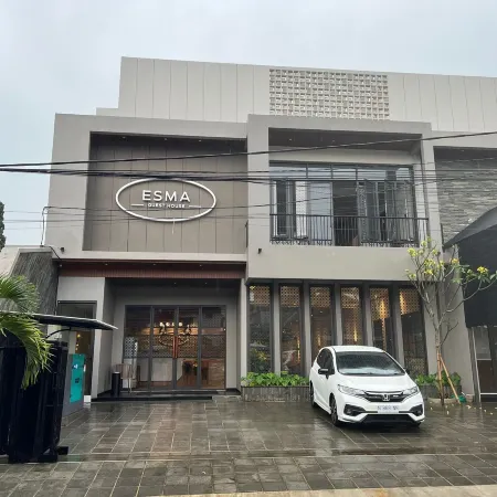 Esma Family GuestHouse