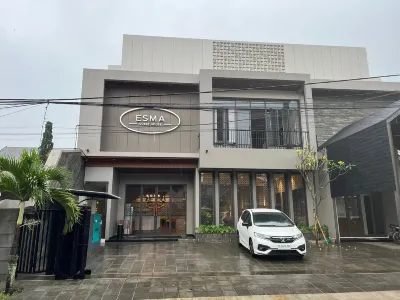 Esma Family GuestHouse Hotel dekat Universitas Negeri Malang