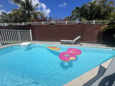 Villa Siméon Saint François Hotel in zona Pointe des Chateaux
