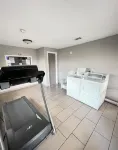 Westerner Motel