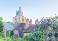 Private Room in Town Centre Free Parking WI FI and Patio with AA Stay Ltd Hôtels à : Waddesdon