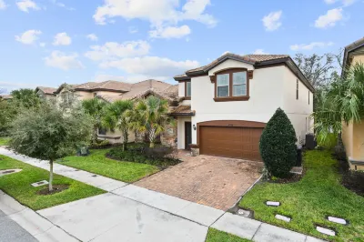 Special Offer Elegant Villa Close to Disney World!