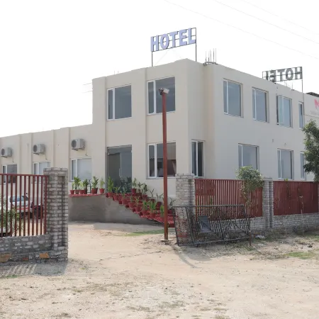 Mangal Grand Hotel