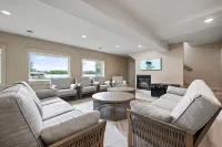 Sand Bar Resort in Suring Hotels in Mountain