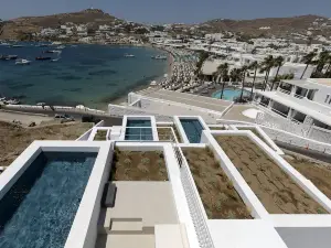 Cubic Mykonos Seafront Design Suites