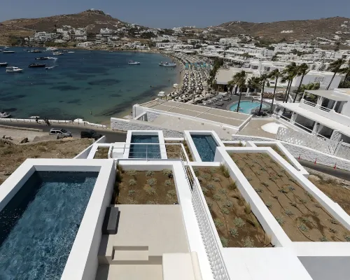 Cubic Mykonos Seafront Design Suites 鄰近奧諾斯海灘（Ornos）的酒店