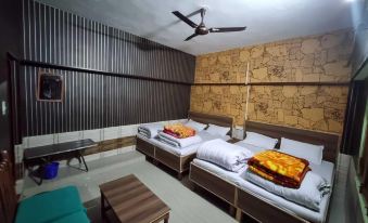 J M S Guest House