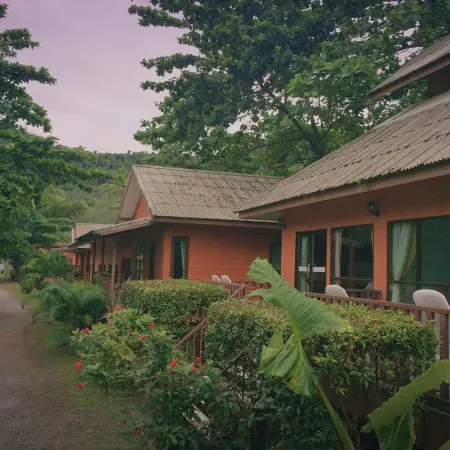 Lanta Cottage