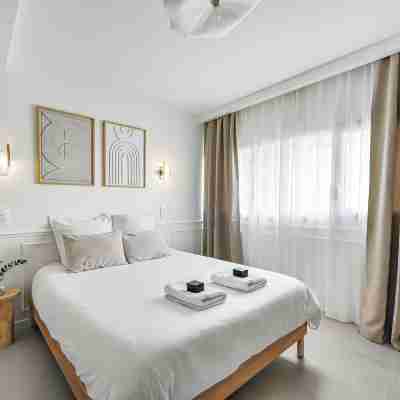 JIJI Suites Rooms