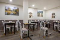 Royal Hotel Versailles Hotels in Buc