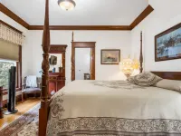 The Inn of Saugatuck Hotels in Saugatuck
