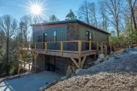 Wet Dry Sauna w Fireplace Close to Waterfalls Hotels near Lake Tahoe