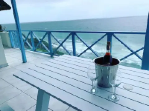 Beachfront Bliss in Ballito - 3 Bedroom Apartment