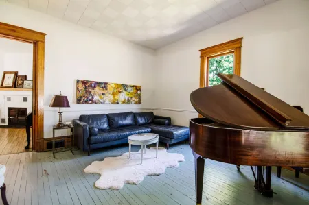 Bridgewalk Estate a Wanderlust Abodes Property