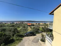 Serene Barbat Escape with Just Minutes from the Beach