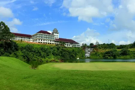 Katathong Golf Resort & Spa Отели в г. Пханг Нга