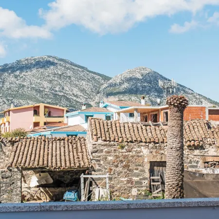 Residence Maria Antonia - Grazia Deledda