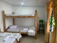 Finca Villa Maju & Finca Villa Maju km24 Hotels near Araucana Lodge