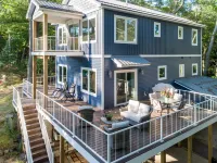 Private Beach Access and Lake Michigan Views - Tranquil Haven Hotels in Muskegon
