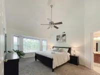 Charming 3-bedroom house with fitness room in peaceful Broken Arrow