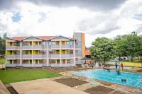 Tumaini Cottages and Conference Centre - Pools
